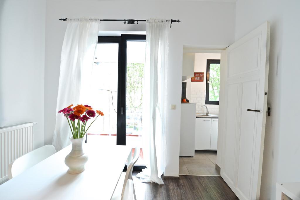 European Area Apartments Bryssel Exteriör bild